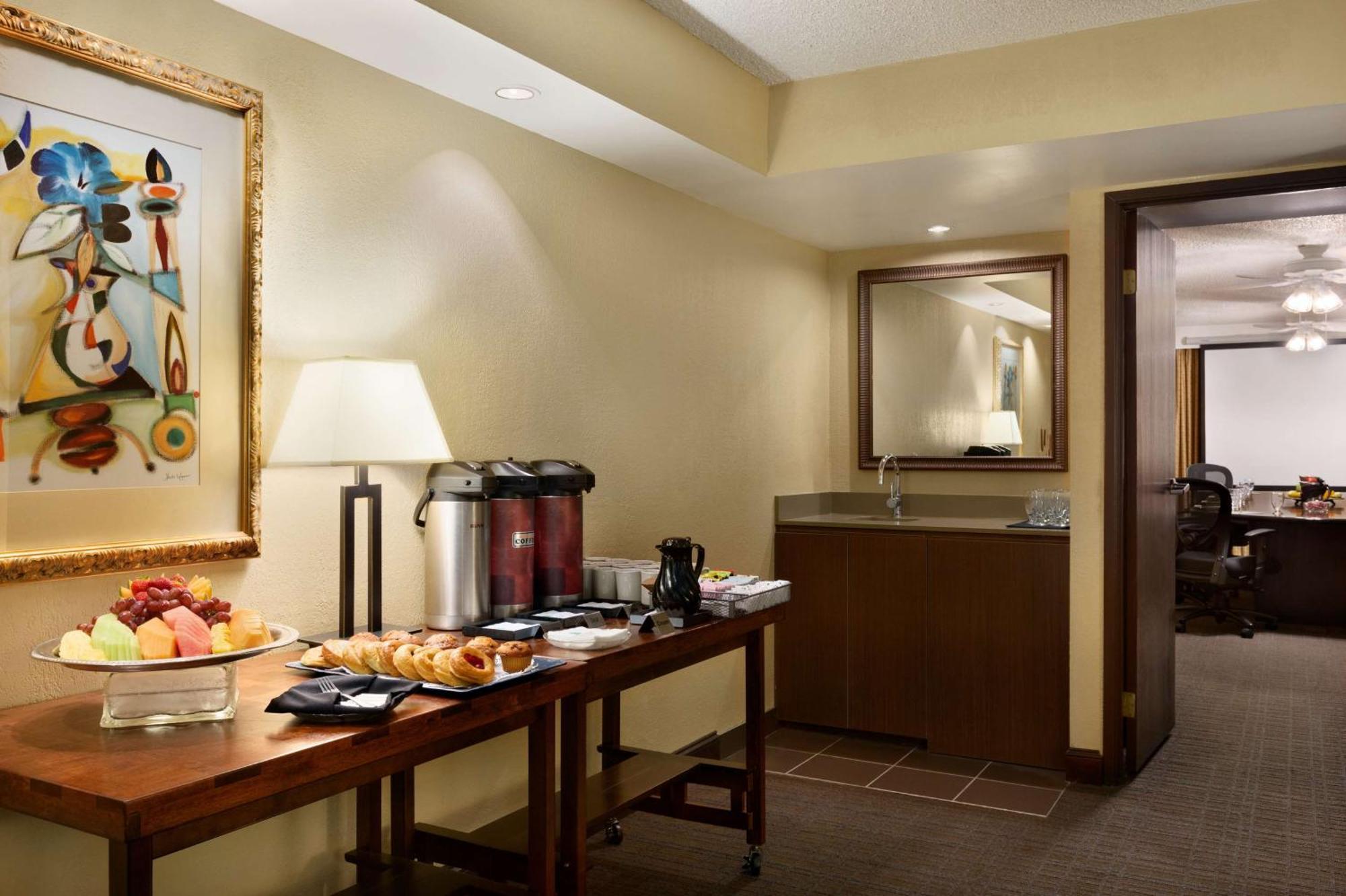 Embassy Suites Dallas - DFW International Airport South Irving Exterior foto