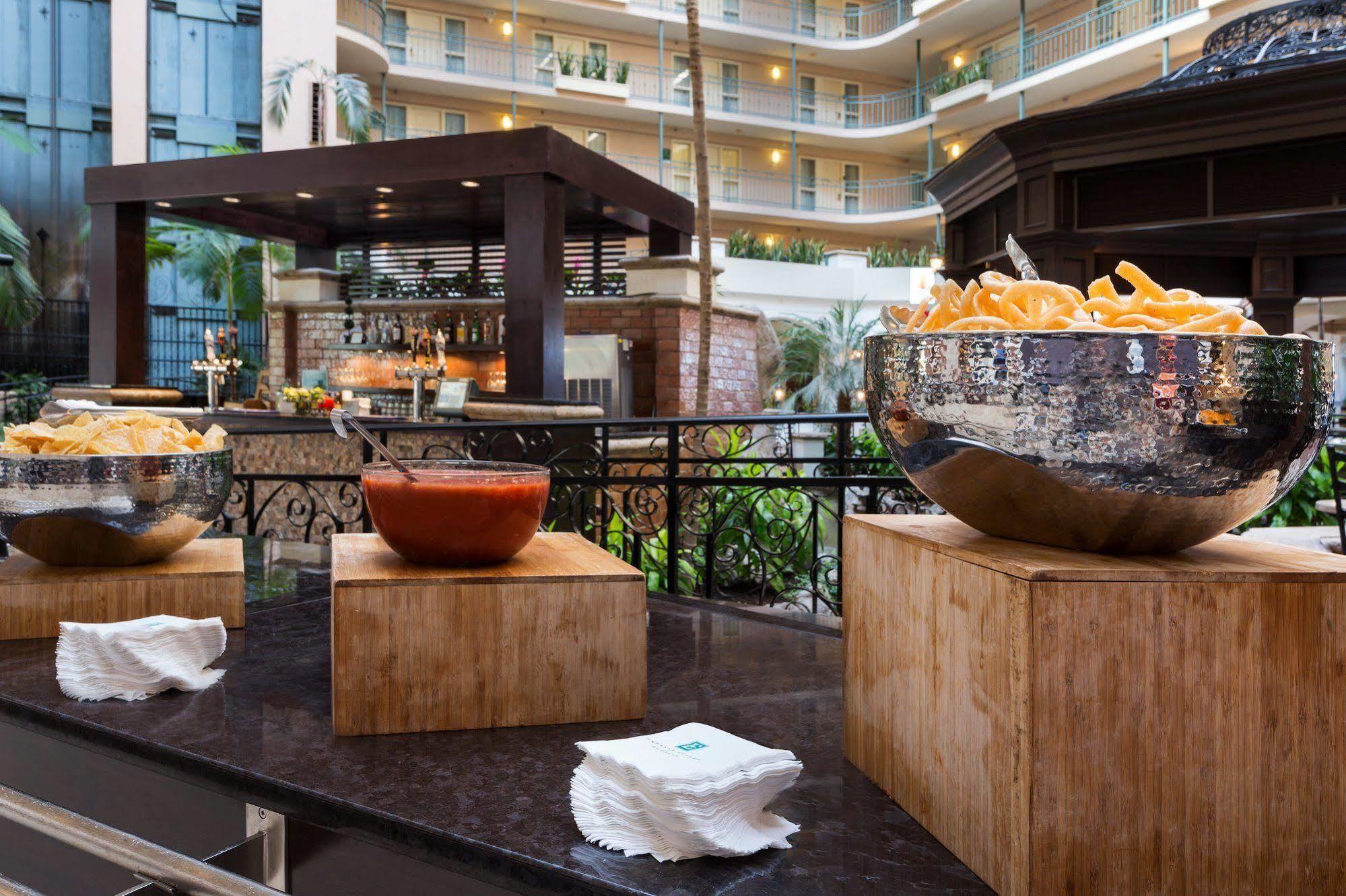 Embassy Suites Dallas - DFW International Airport South Irving Exterior foto